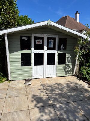 Photo 11- click for photo gallery